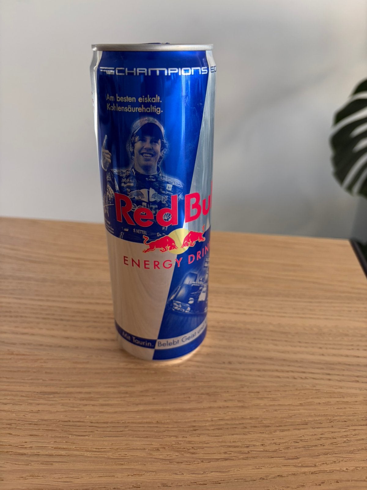 Red bull blik sebastian Vettel 2012 VOL, Verzamelen, Merken en Reclamevoorwerpen, Ophalen, Zo goed als nieuw