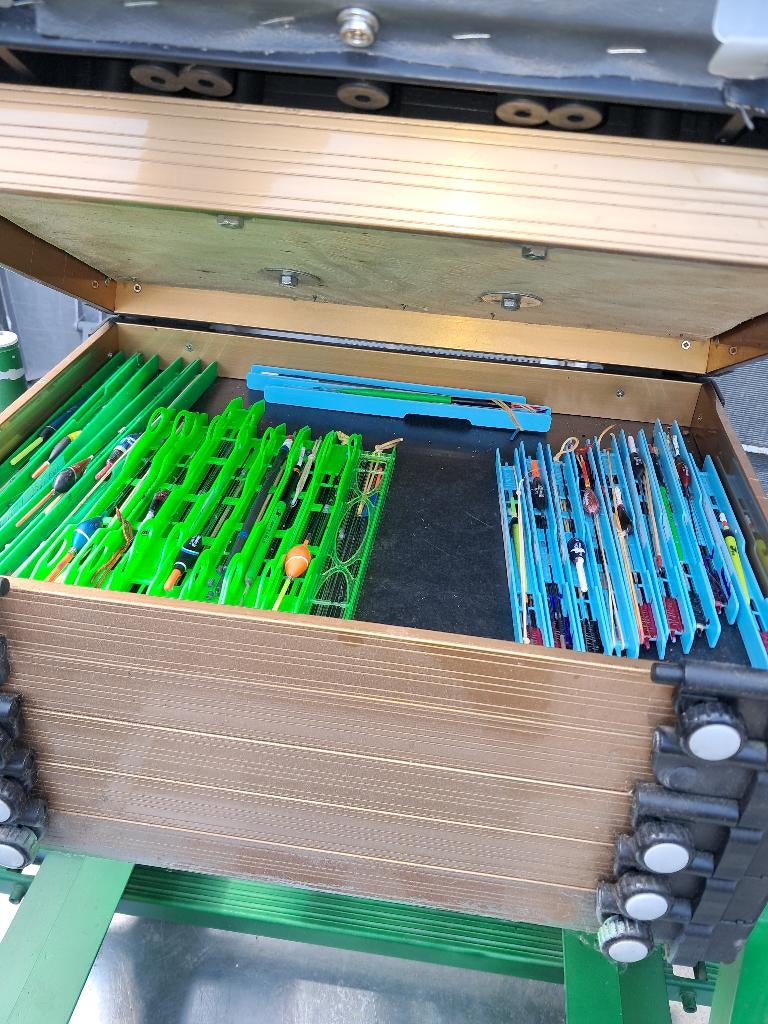 Station de pêche Ultimate D25, Enlèvement, Utilisé, Autres types