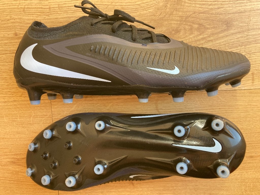Nike Phantom 6 Low Pro AG voetbalschoenen – 44 – Topstaat, Ophalen of Verzenden, Zo goed als nieuw, Schoenen