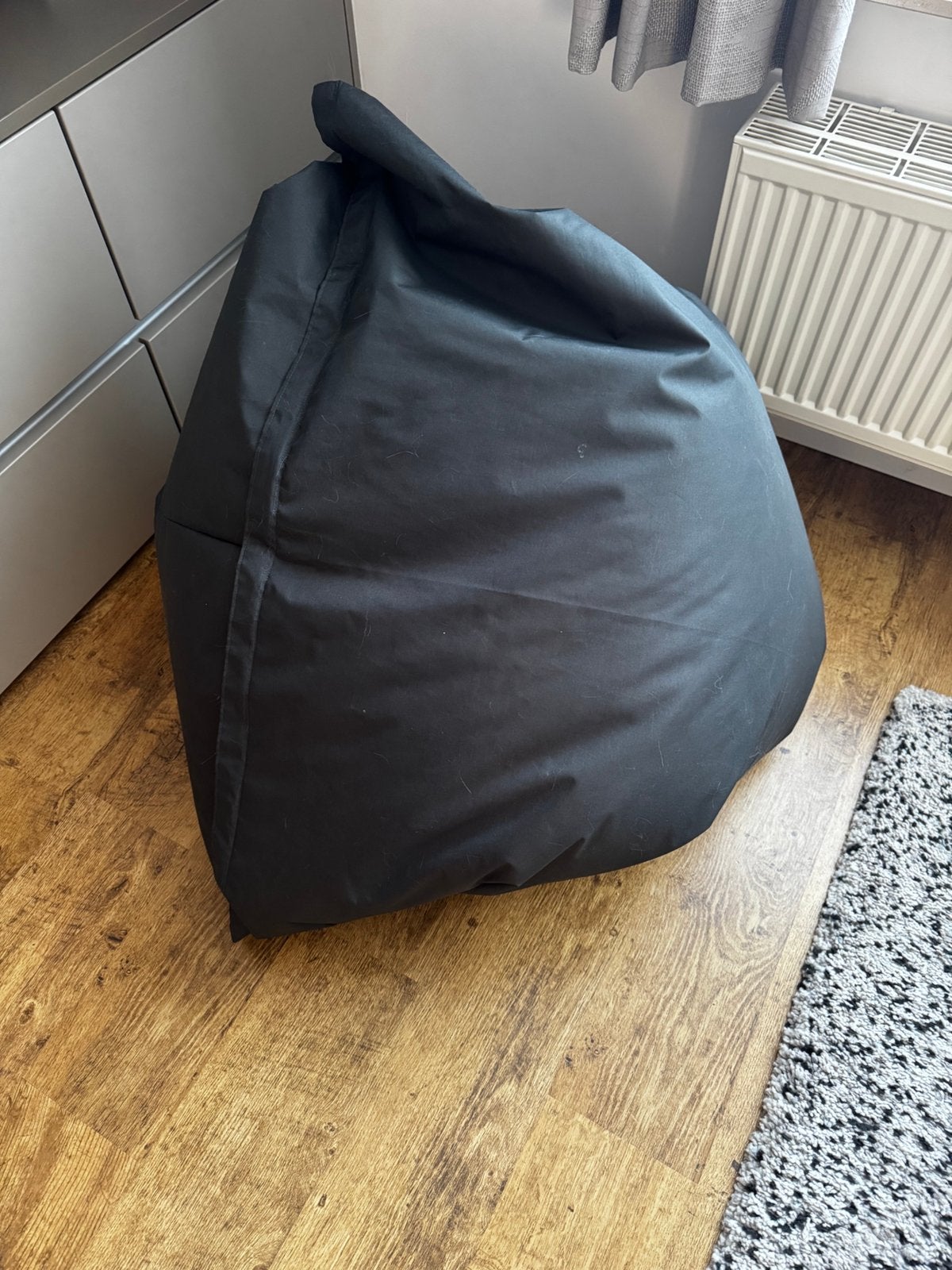 2 grote zitzakken, Maison & Meubles, Sièges-poires, Comme neuf, Pouf, Multicolore, Enlèvement