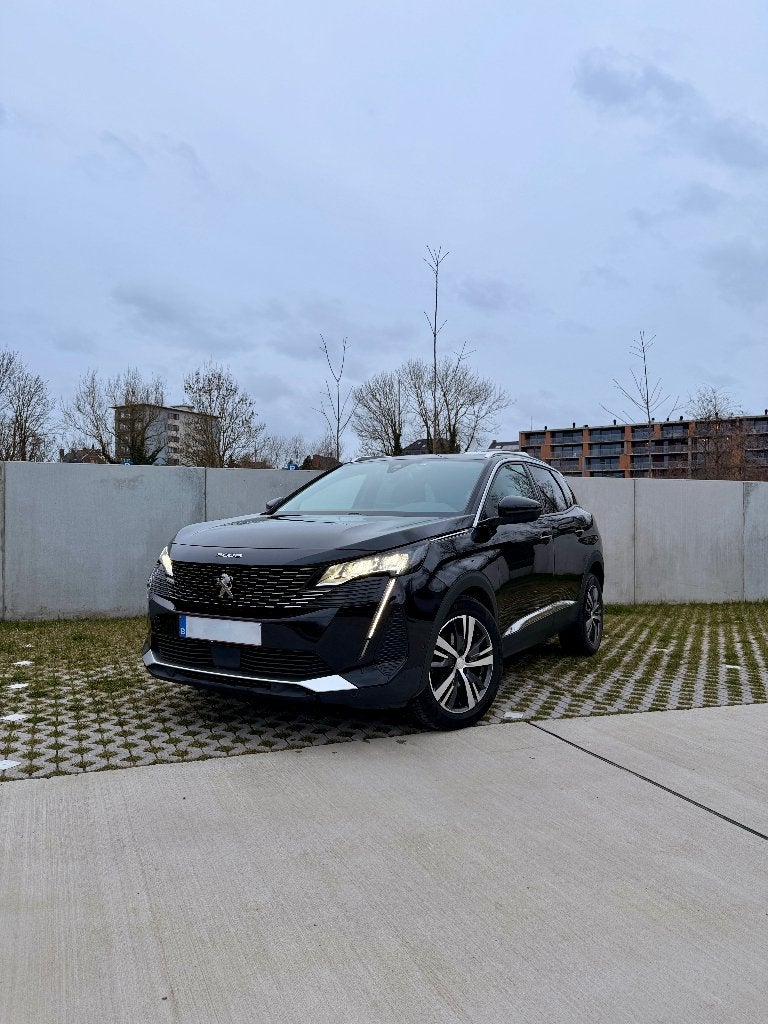 Peugeot 3008 3008 1.5 BlueHDi Allure Pack, Auto's, Peugeot, 4 deurs, Leder en Stof, Zwart, 96 kW