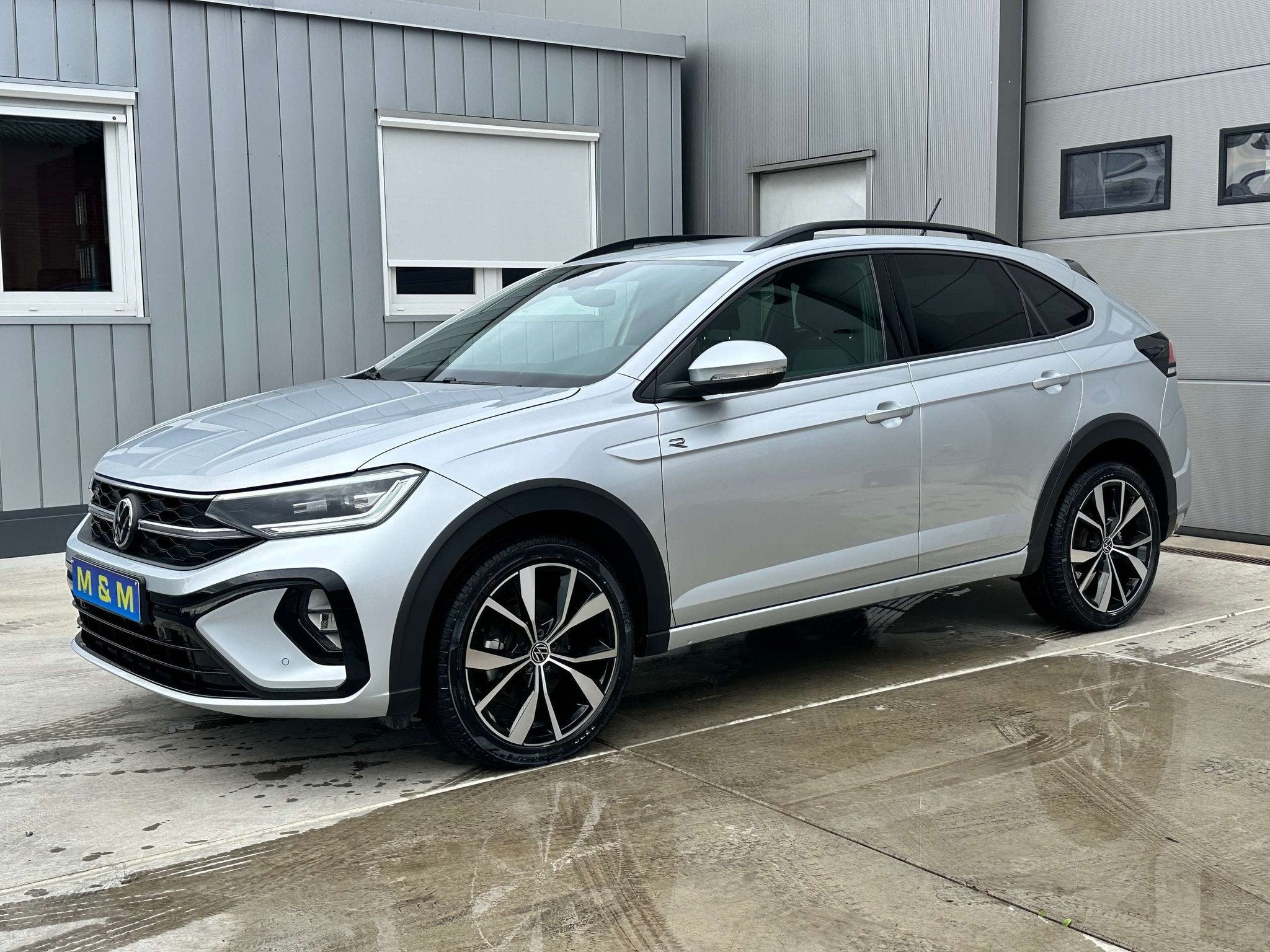 Volkswagen Taigo Taigo 1.0 TSI R-Line DSG * 12M Garantie *, Auto's, Automaat, Stof, Gebruikt, https://public.car-pass.be/vhr/7f1f0ca2-cef0-4244-b156-df9d87a9d72e