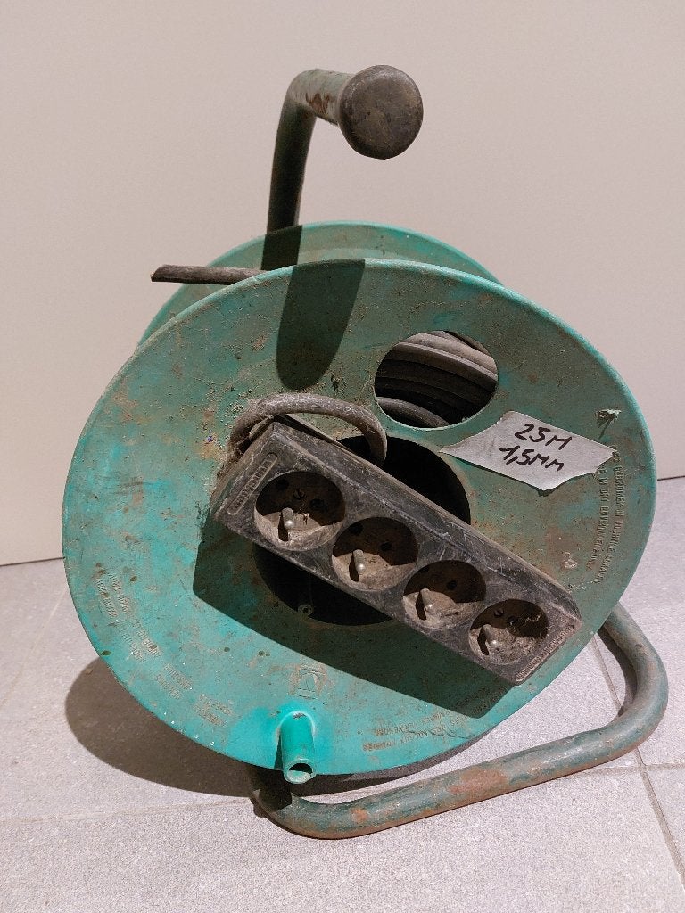 Verlengkabels allerlei   µ2a, Ophalen, Kabelhaspel