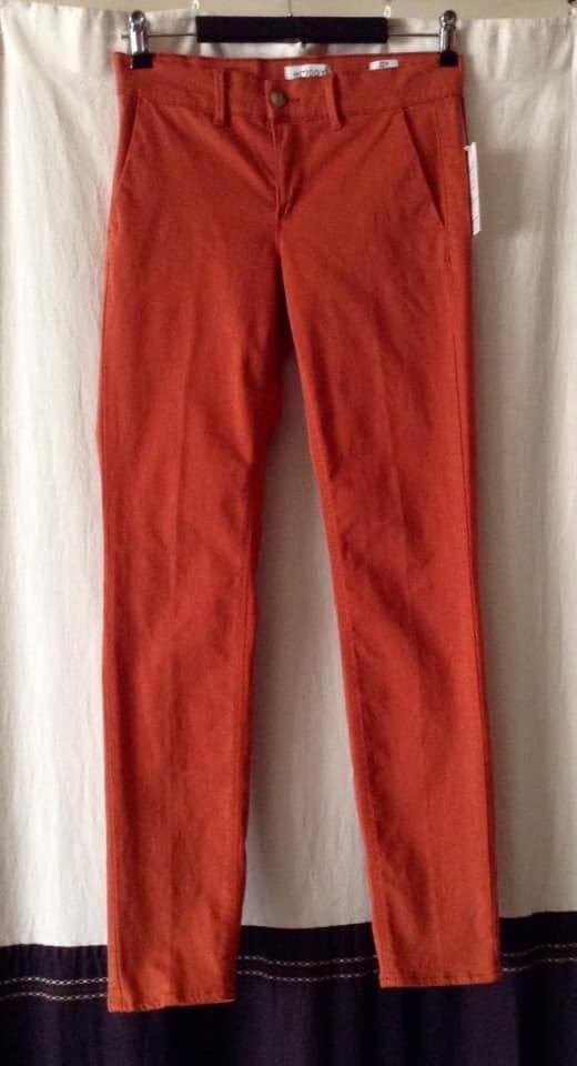 Happy (Hoppy) slim cigarette broek — Maat 25/XS, Kleding | Dames, Overige kleuren, Nieuw, Ophalen of Verzenden, Happy (Hoppy)
