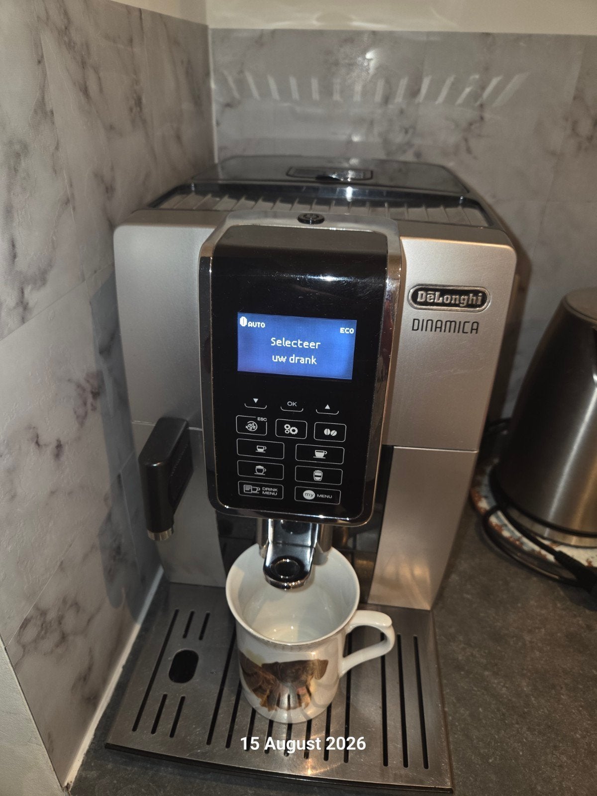 Delonghi dinamica, Ophalen, Gebruikt, 10 kopjes of meer, Koffiemachine