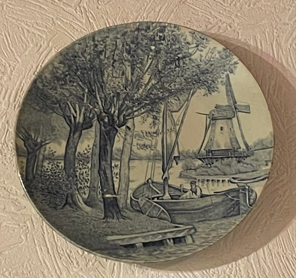 Panneaux bleus de Delft, Enlèvement
