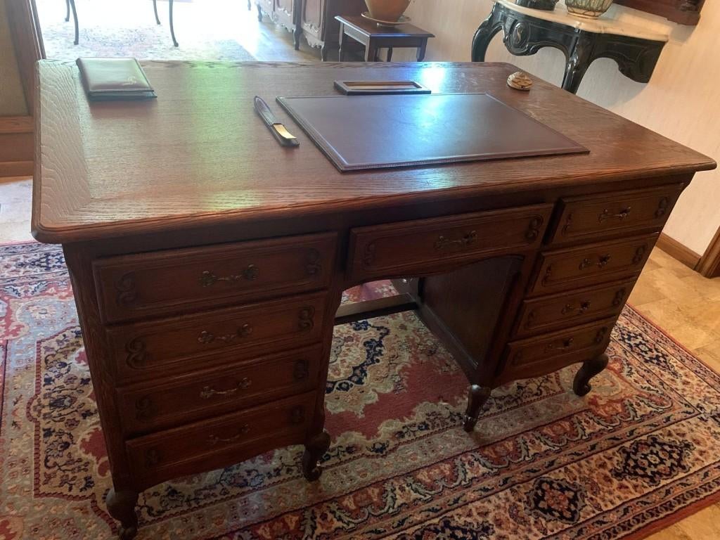 Massief eikenhouten bureau - jaar 70 - uitstekende staat, Ophalen, Zo goed als nieuw