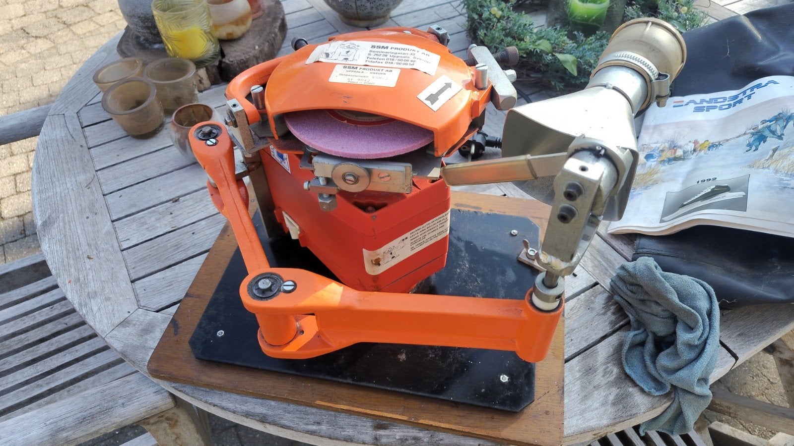 Schaatsen slijpmachine, Ophalen, Zo goed als nieuw