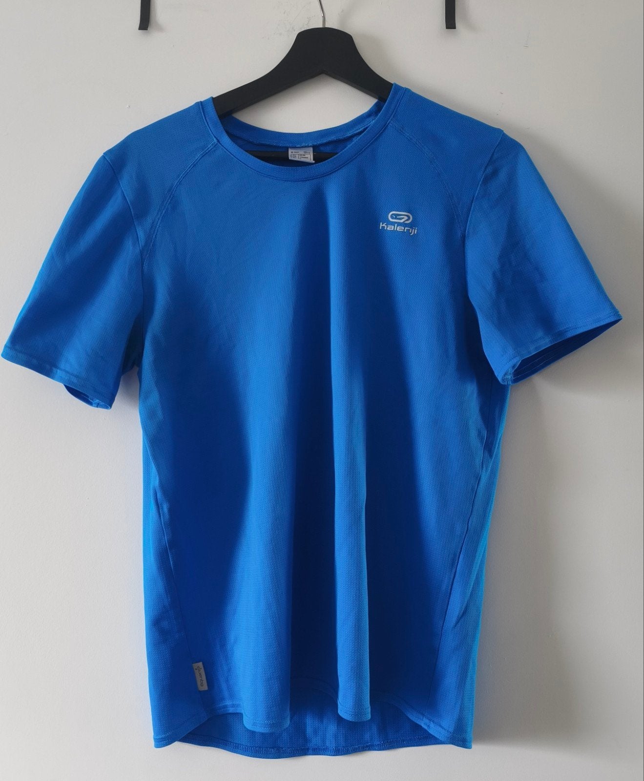 T-shirt, Ophalen
