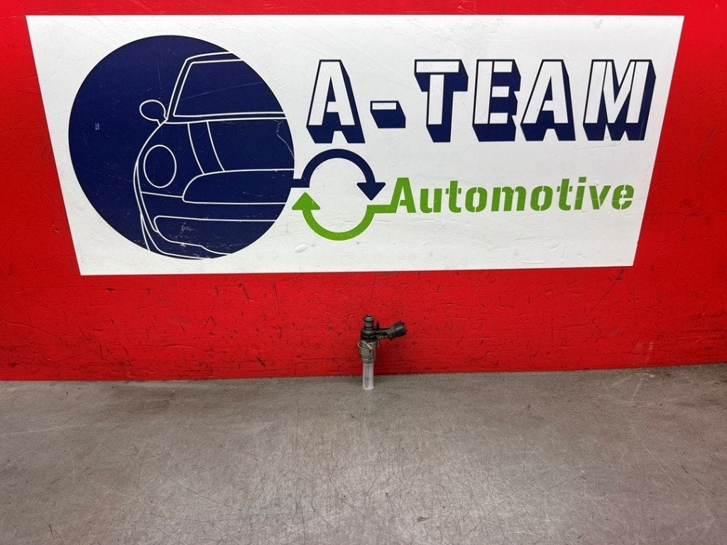 INJECTOR BRANDSTOF Ford Focus 3 ST Wagon (01-2012/05-2018), Robert Bosch AG, Gebruikt, Ford, Robert-Bosch-Allee 1
74232  Abstatt, DE