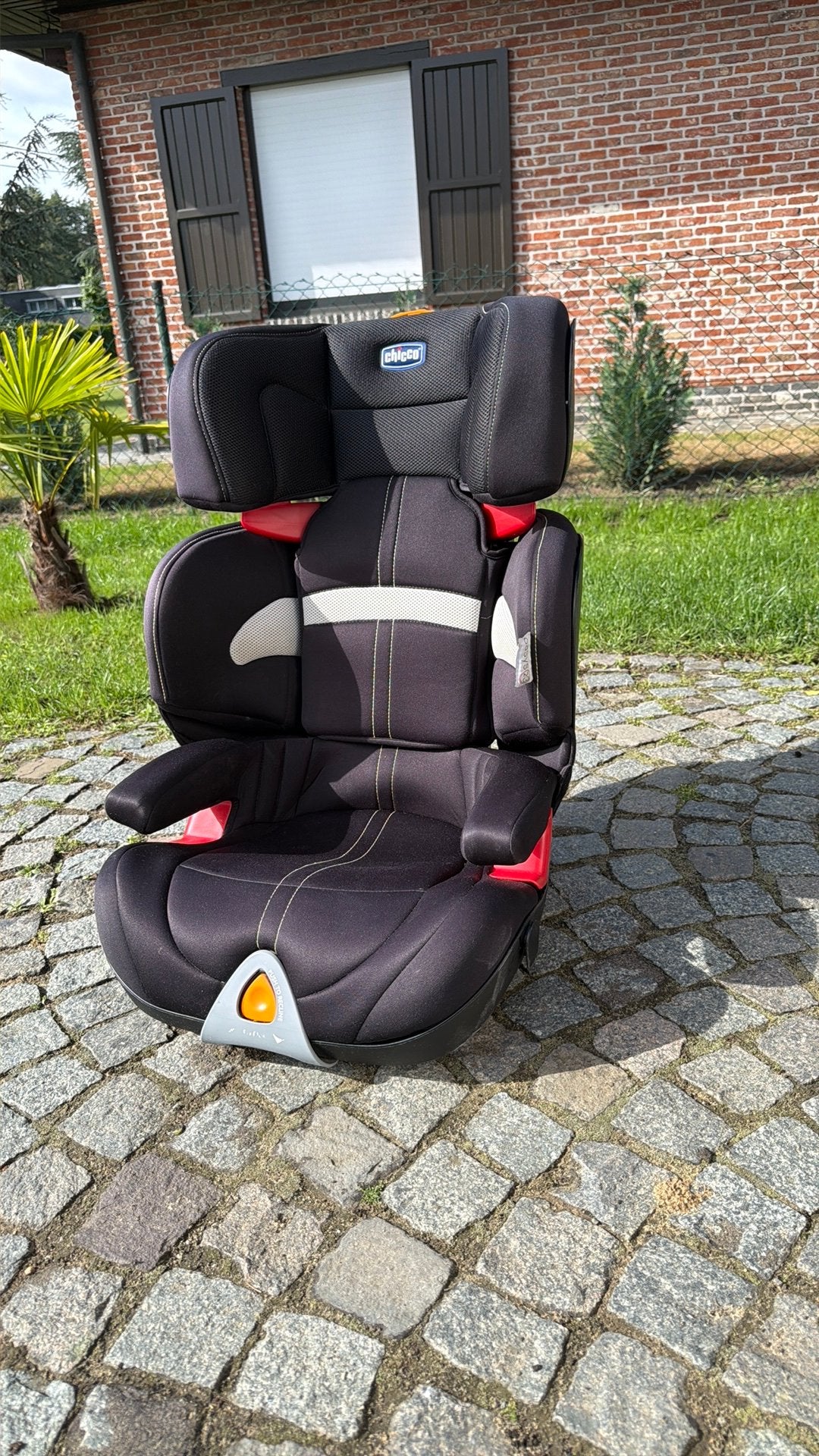 Chicco Oasys 2-3 Autostoel (Isofix / 15-36 kg), Kinderen en Baby's, Autostoeltjes, Ophalen, Slaapstand, Zo goed als nieuw, Chicco