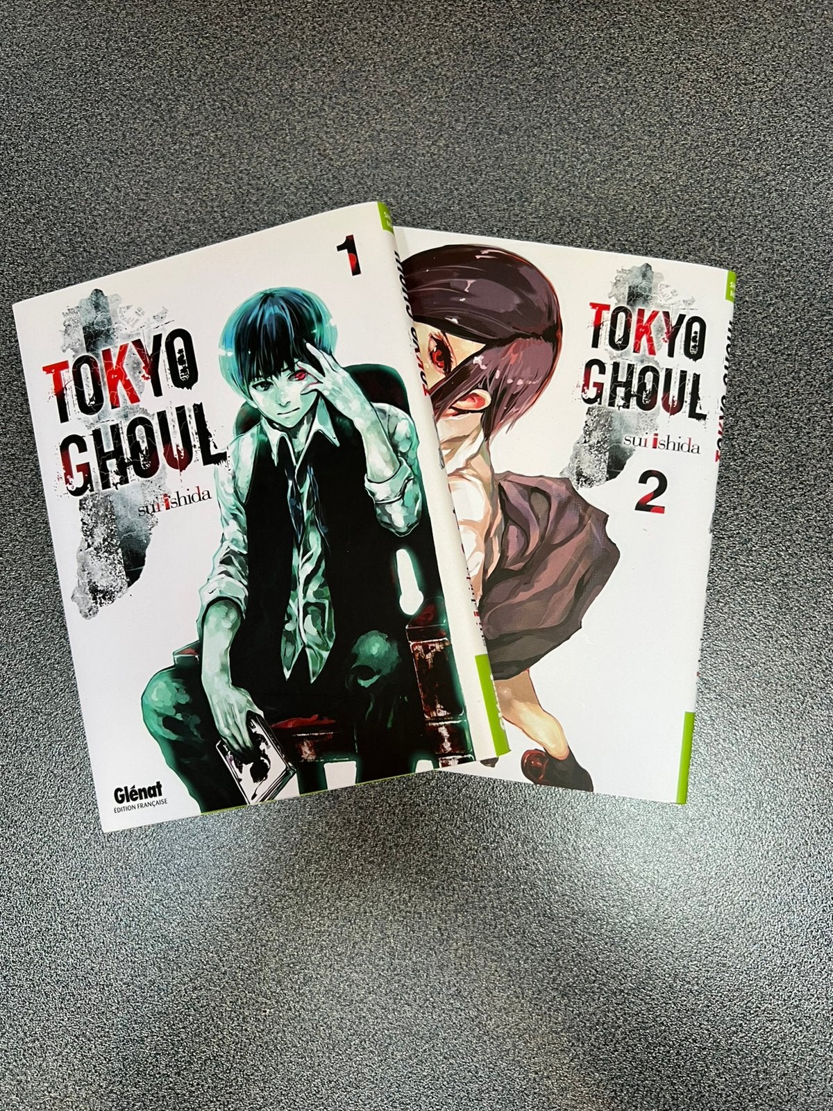 Tokyo Ghoul delen 1 en 2, Boeken, Ophalen of Verzenden, Zo goed als nieuw