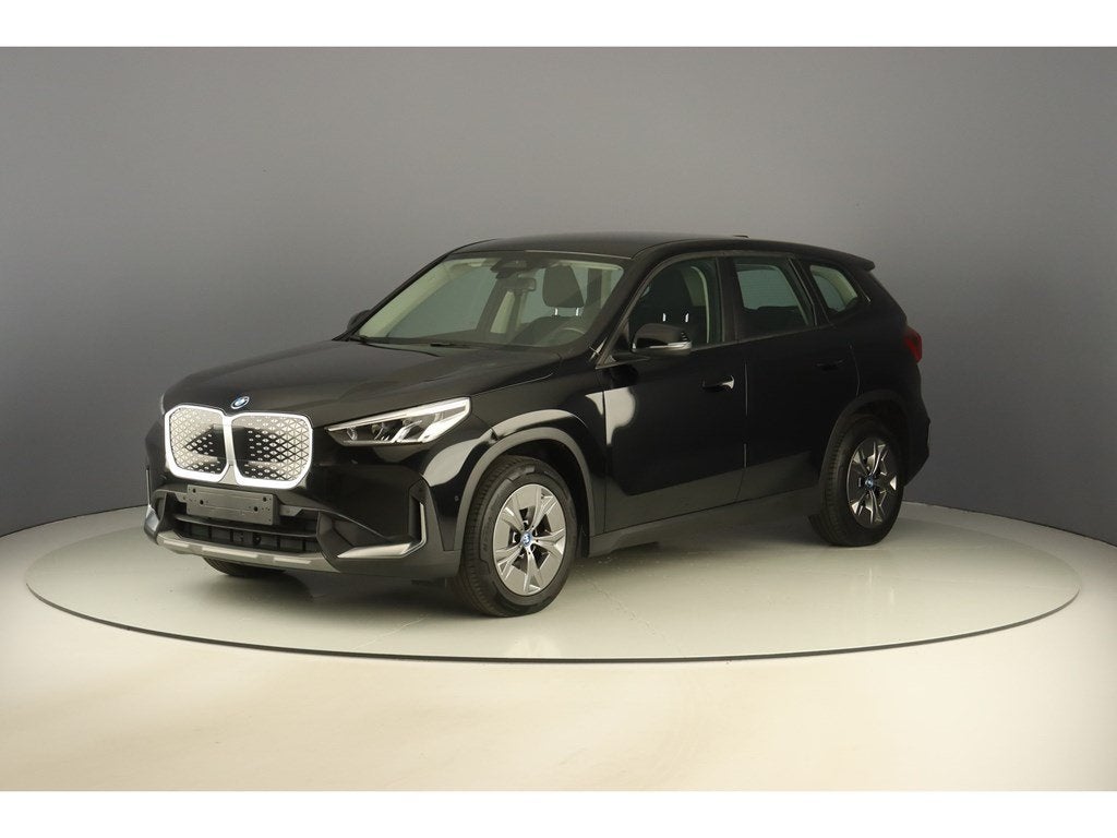 BMW iX1 xDrive30 313pk, X1, Achat, Noir, 5 portes