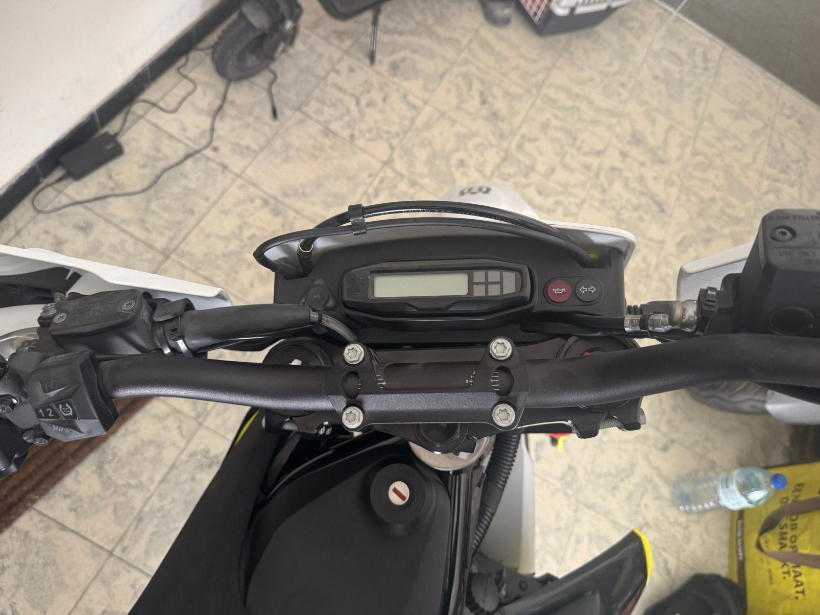 Husqvarna, Permis Moto A, Plus de 35 kW, 4 cylindres, 701 cm³