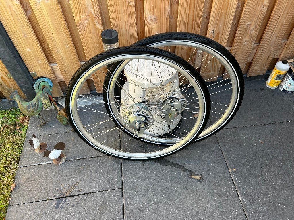 Set Wielen 28 inch achterwiel 8 NEXUS versne. rollerbrake, Fietsen en Brommers, Wiel, Ophalen of Verzenden, Zo goed als nieuw