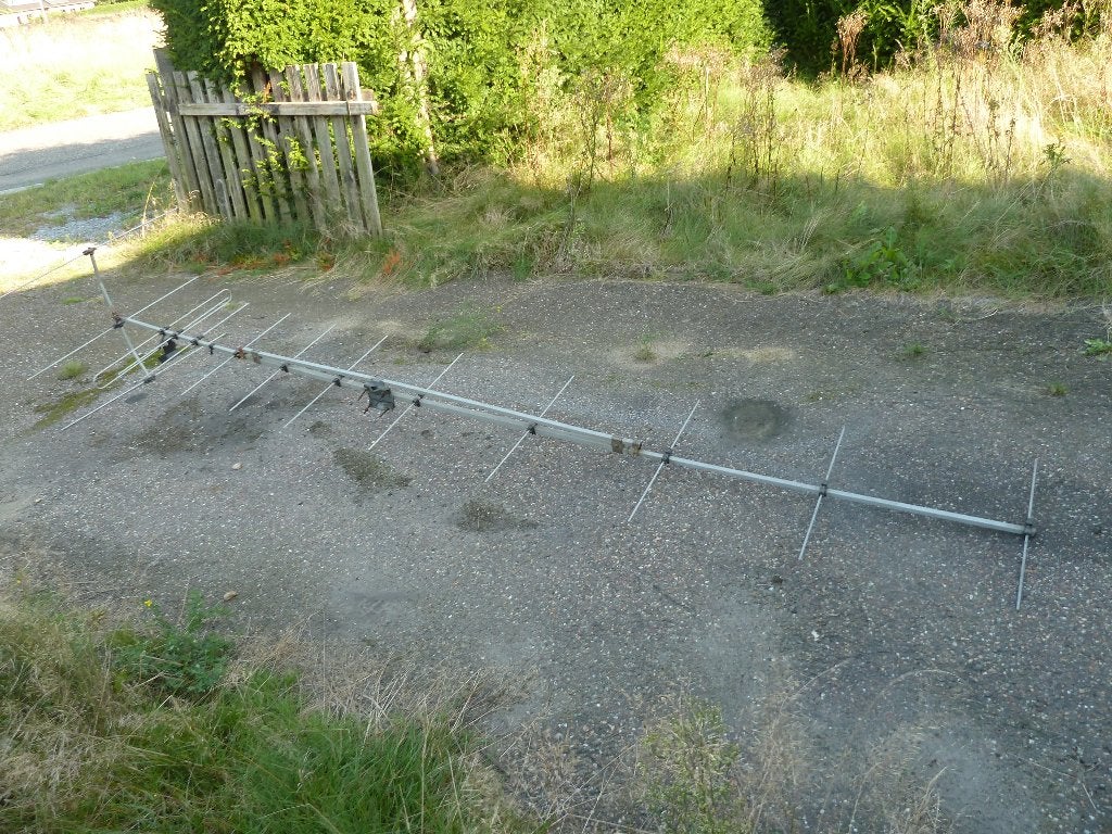 LANGE ONTVANGST ANTENNE, Telecommunicatie, Antennes en Masten, Ophalen, Gebruikt, Antenne