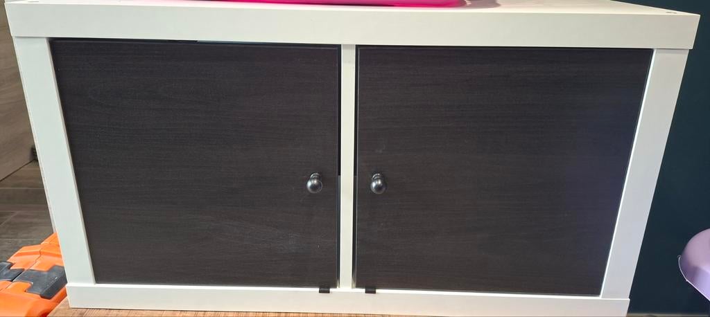 Petit meuble à suspendre ikea 15 euro