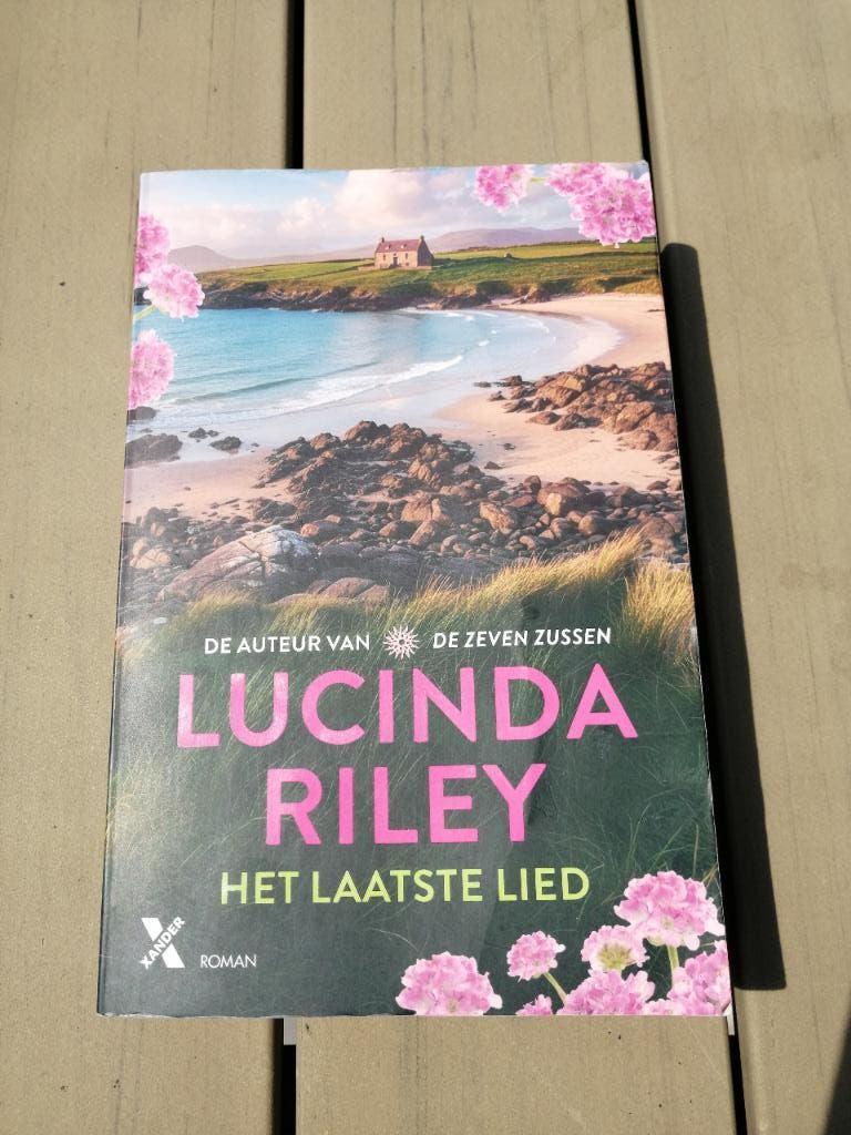 Het laatste lied, Boeken, Ophalen, Zo goed als nieuw, Lucinda Riley