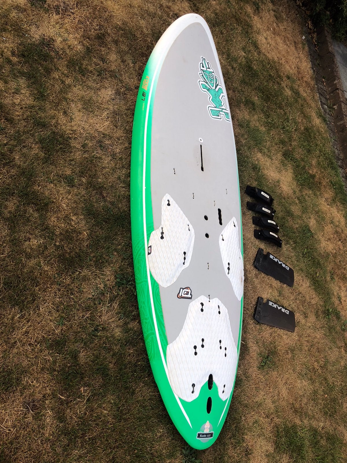 Kids board, Watersport en Boten, Windsurfen, Ophalen, Zo goed als nieuw, Starboard, Zeil
