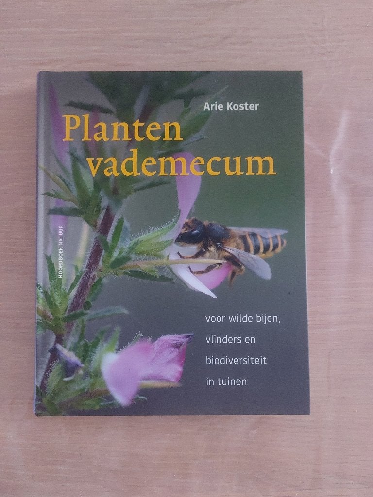 Plantenvademecum - Arie Koster, Neuf, Enlèvement ou Envoi, Arie Koster, Jardinage et Plantes de jardin