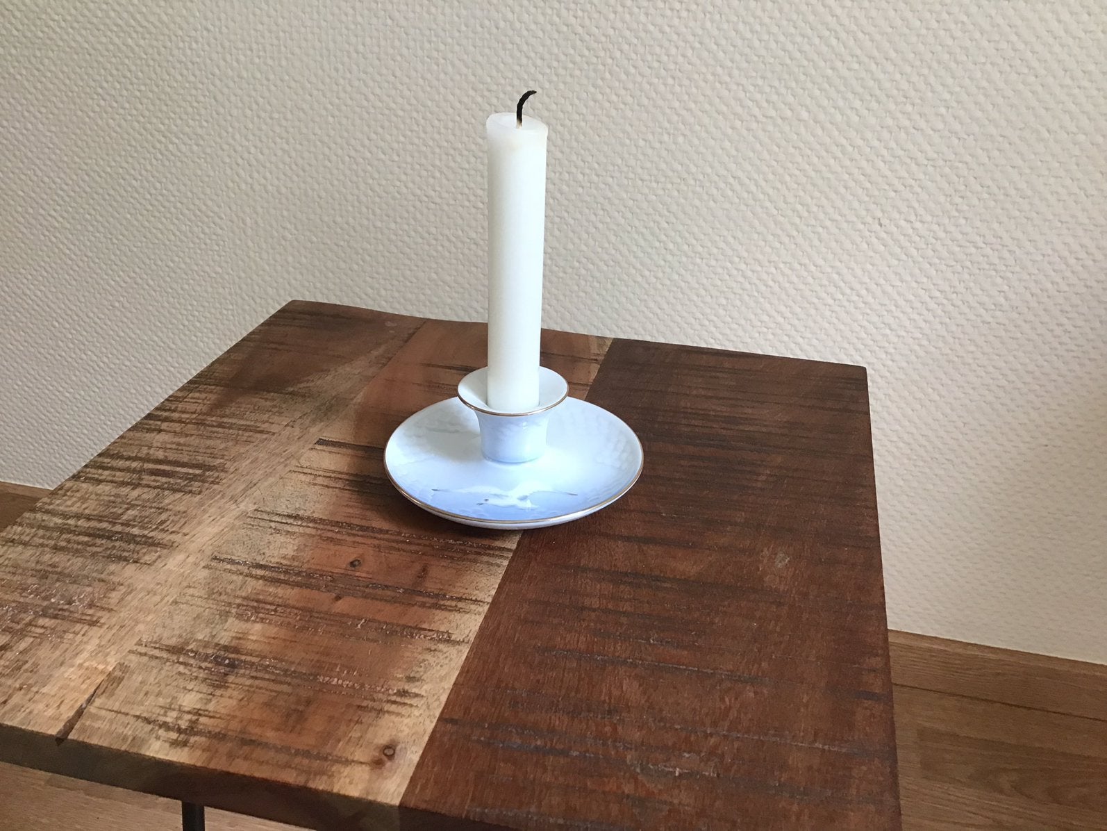 Bing & Grøndahl Deens Porselein Kandelaar Meeuw (Model 249), Antiek en Kunst, Ophalen, Goud