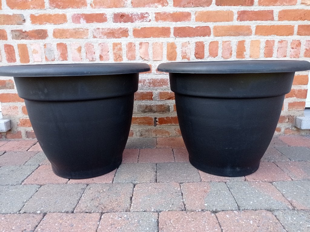 Grote bloempotten in kuststof (8€/stuk), Tuin en Terras, Bloempotten, Kunststof, Rond, Zo goed als nieuw, Minder dan 40 cm