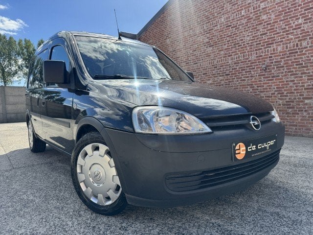 Attelage « cargo léger » Opel Combo 1.7 ctdi, clim,  2012, Achat, 140 g/km, Entreprise, 2 places