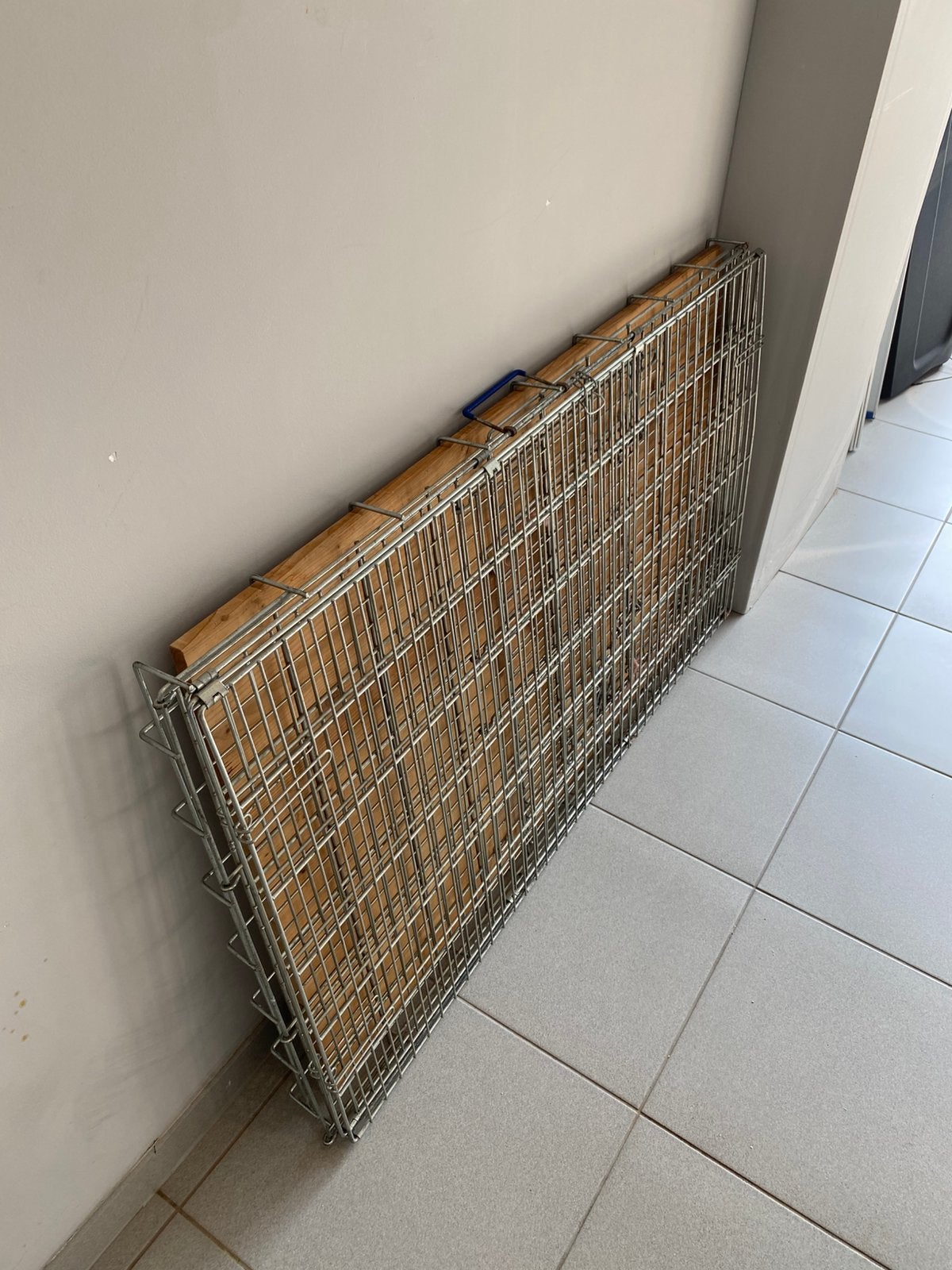 Bench, Dieren en Toebehoren, Hondenhokken, Ophalen, Gebruikt, Hondenhok