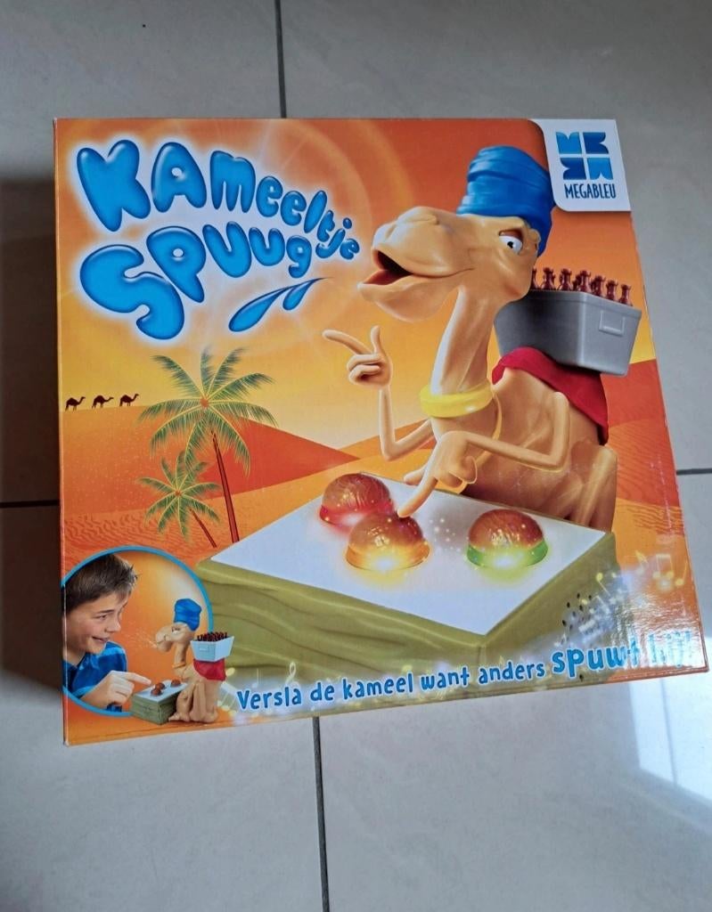 Kameeltje spuug gezelschapsspel, Drie of vier spelers, Ophalen of Verzenden, Nieuw, Megableu