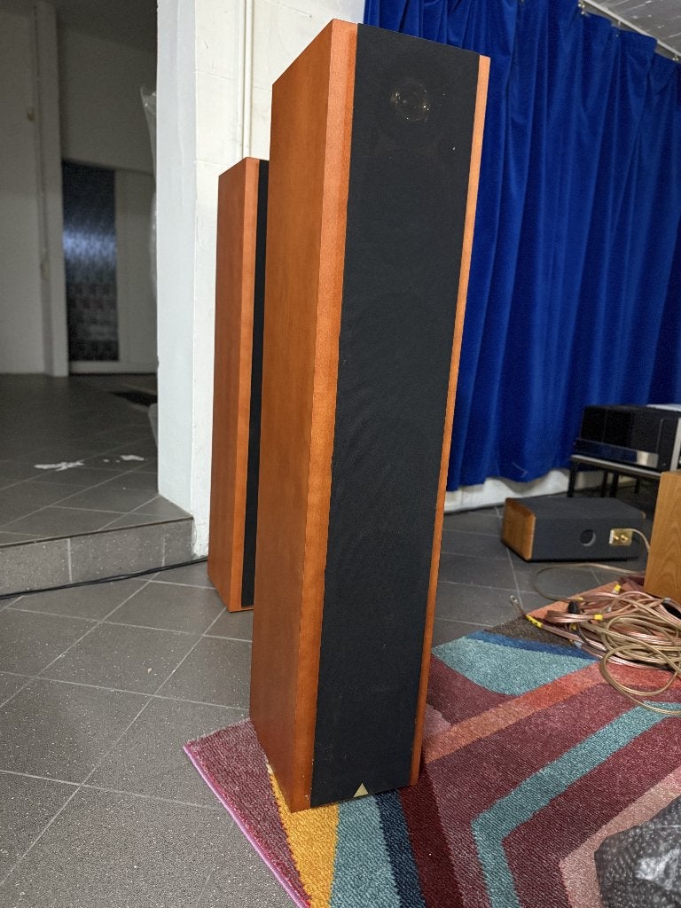 Haut-Parleur, TV, Hi-fi & Vidéo, Enceintes, Autres marques, Comme neuf, Enlèvement, Enceinte colonne