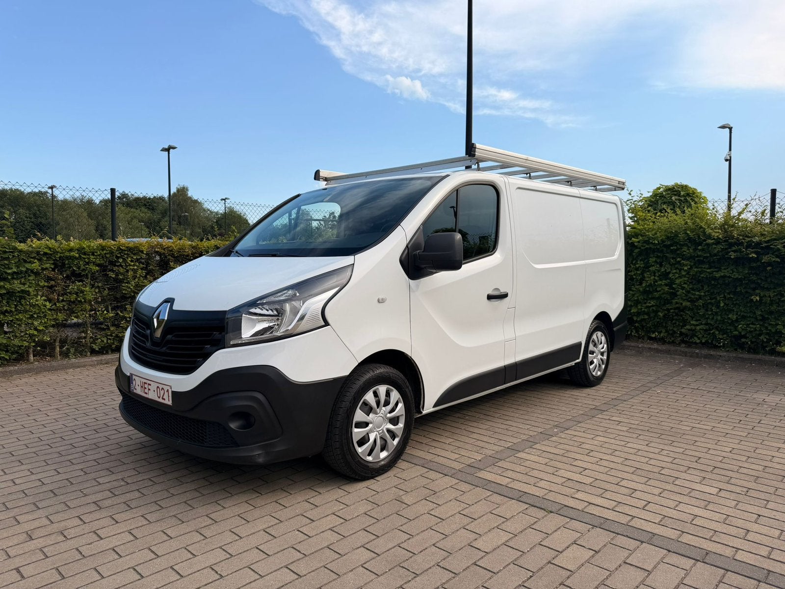Renault trafic, Autos, 75 kW, Euro 6, 3 places, 5 portes