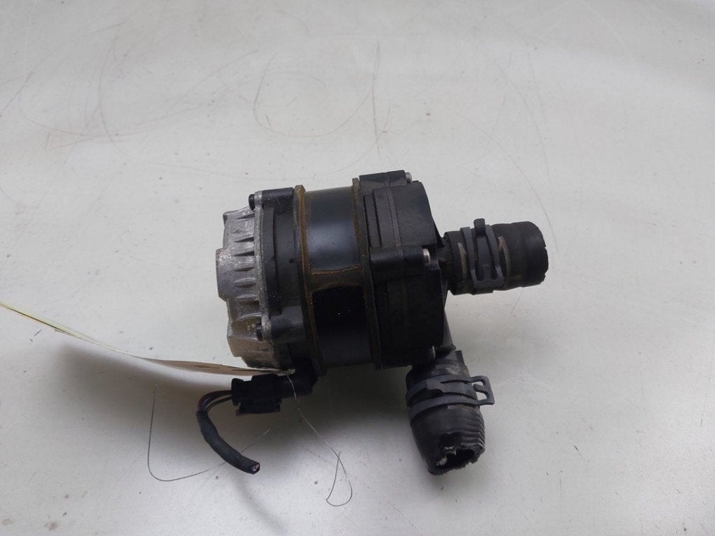 EXTRA EAU POMPE Tiguan (AD1) (|04L965567|0392024003|), Robert Bosch AG, Volkswagen, Utilisé, Robert-Bosch-Allee 1
74232  Abstatt, DE