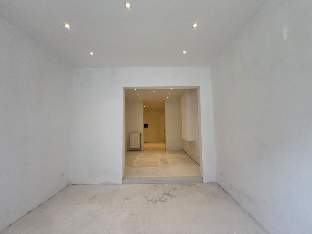 Boutique à louer à Anvers, 175 m², Location, Showroom