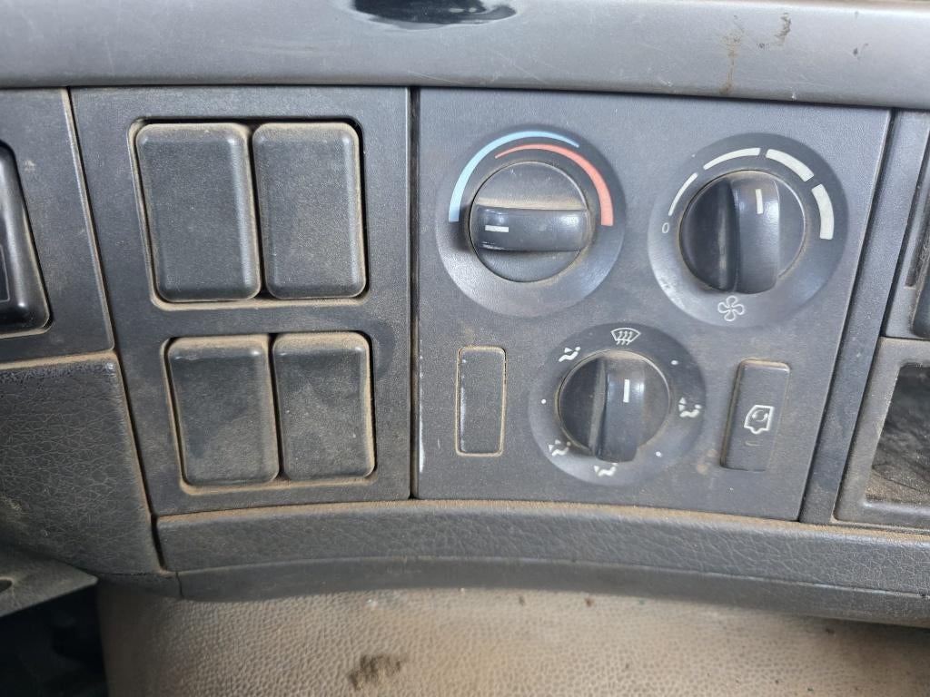 Volvo FM 420 6x6 (Stock ID 70980) — 22