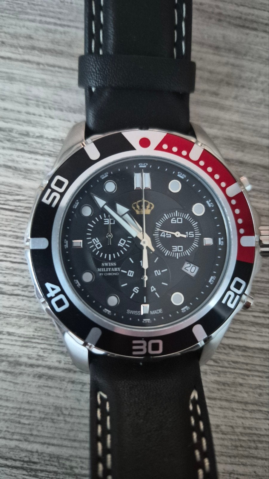 Swiss Military by Chrono Heren Chronograaf (Model SM34044), Bijoux, Sacs & Beauté, Autres marques, Cuir, Acier, Enlèvement