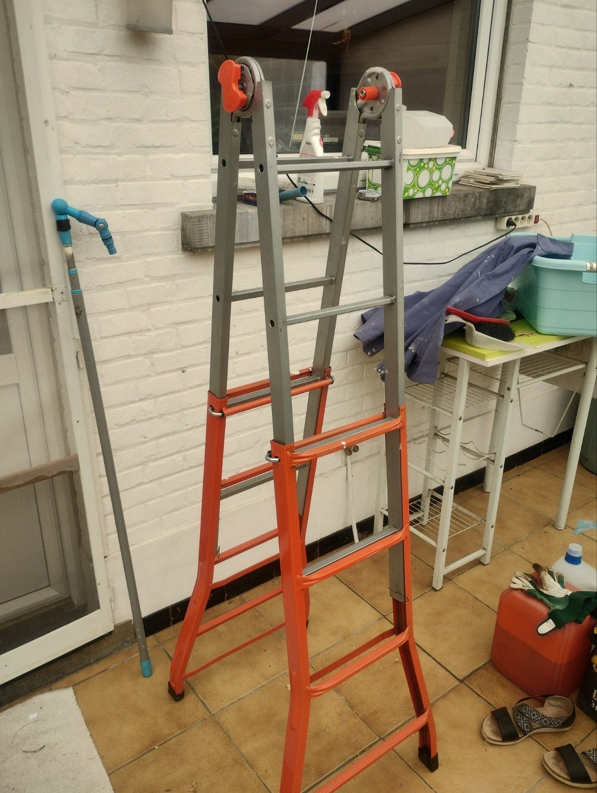Meerdere schalen, Doe-het-zelf en Bouw, Ladders en Trappen, Ophalen, Zo goed als nieuw, Ladder, Opvouwbaar of Inschuifbaar