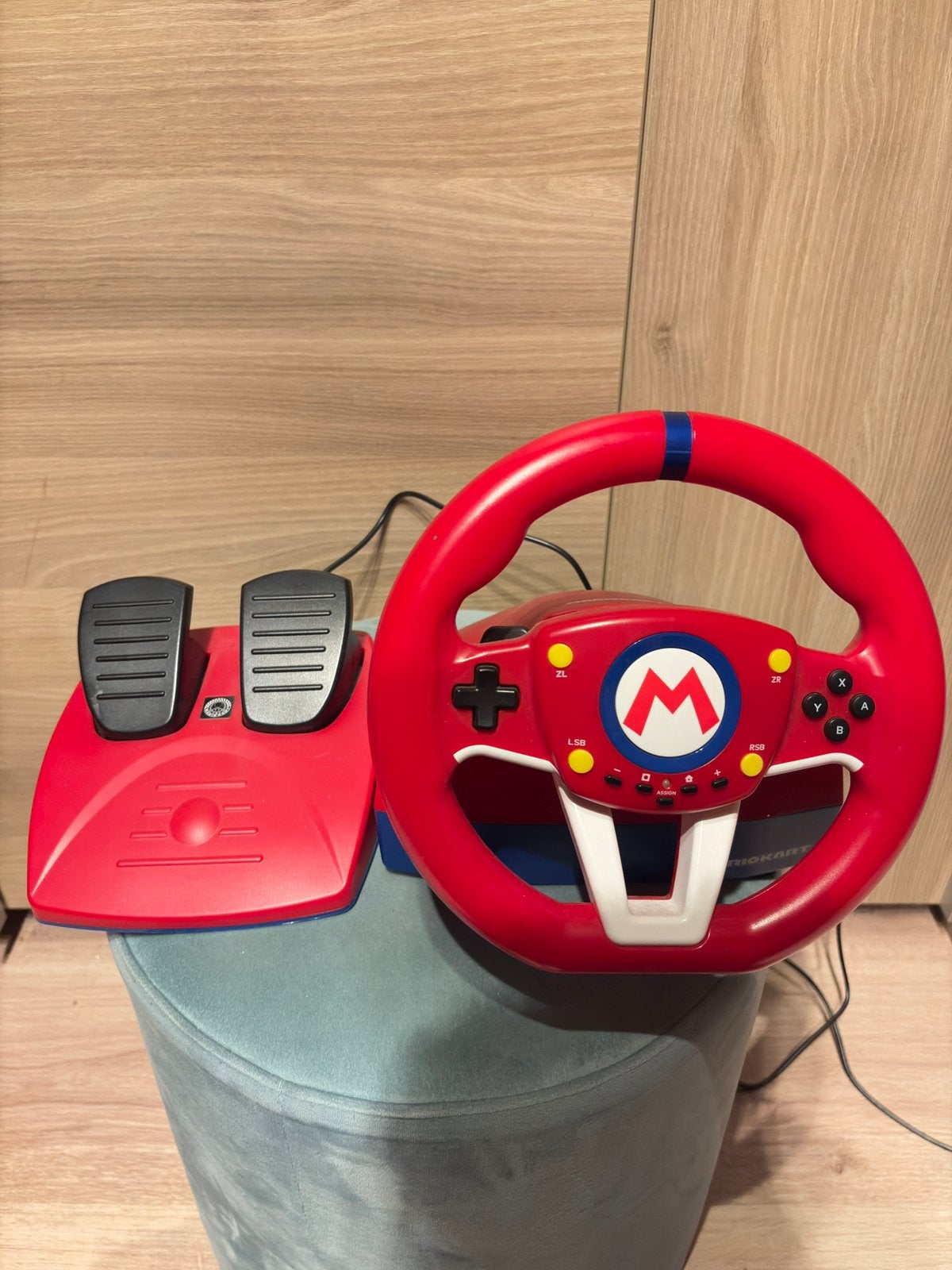 Mario kart stuur + pedalen voor  nintendo, Ophalen, Zo goed als nieuw
