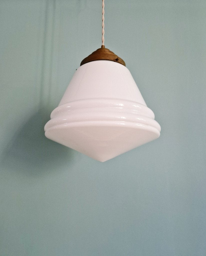 Suspension Art Déco en opaline blanche conique, 1920-30, Enlèvement ou Envoi