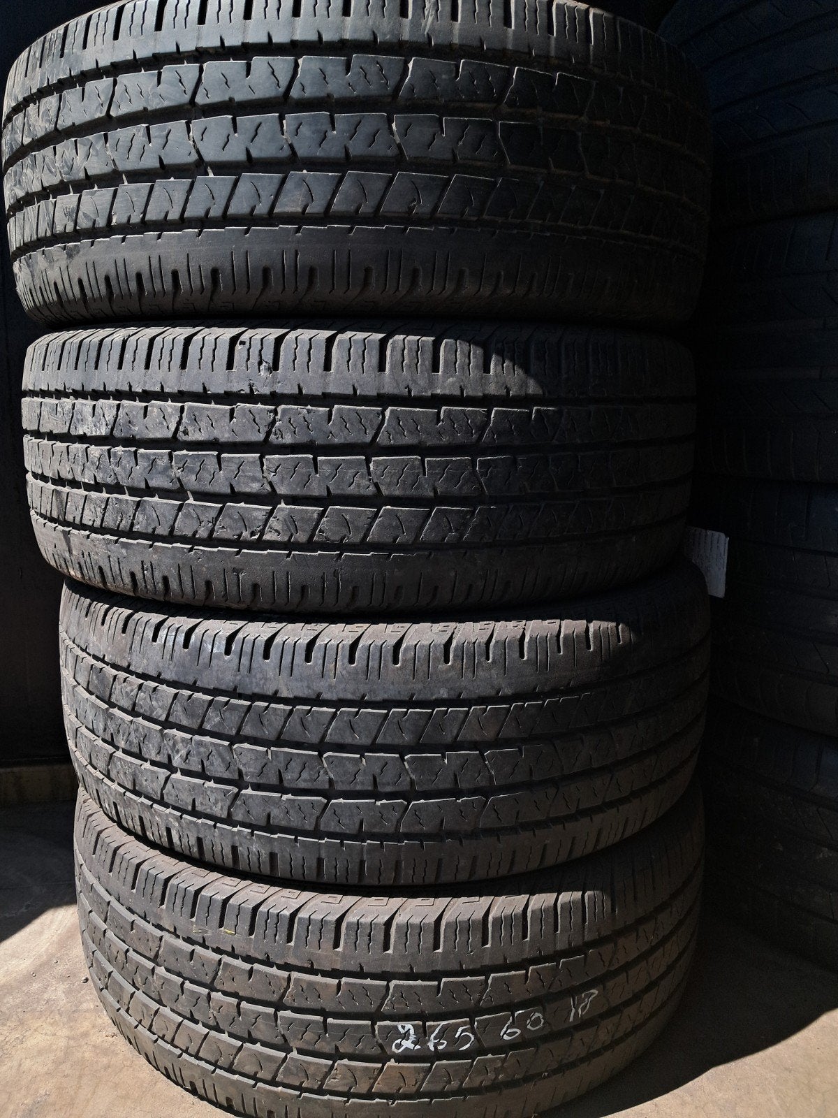 2656018 265/60/18 265/60r18 été Continental, Autos : Pièces & Accessoires, Commande, Audi, BMW, Citroën, Daihatsu, Fiat, Ford