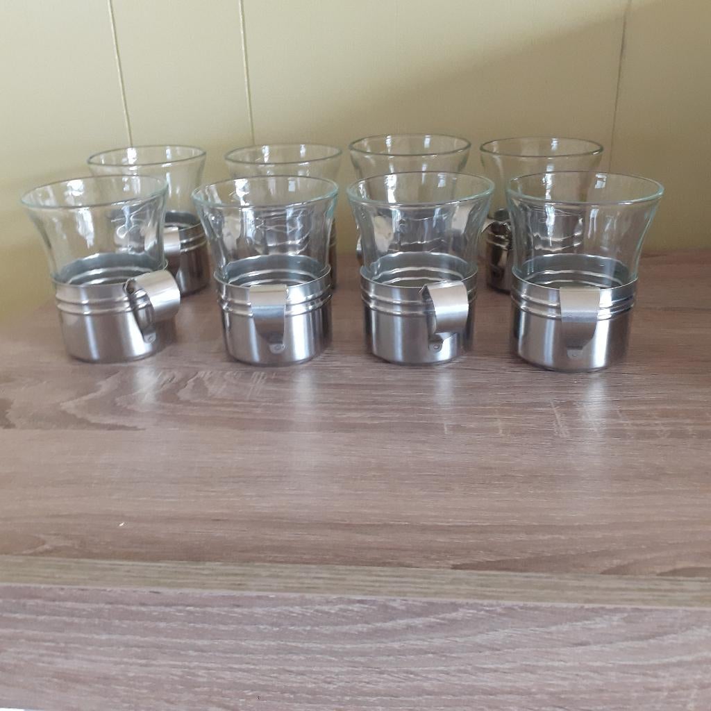 8 thee of koffie glaasjes, Ophalen of Verzenden