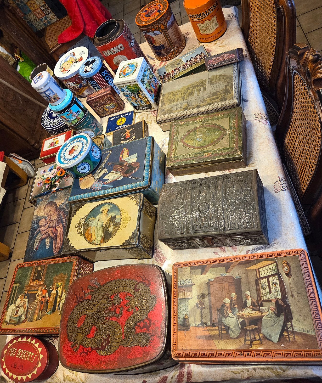 lot 30 antieke metalen dozen, Verzamelen, Blikken, Ophalen