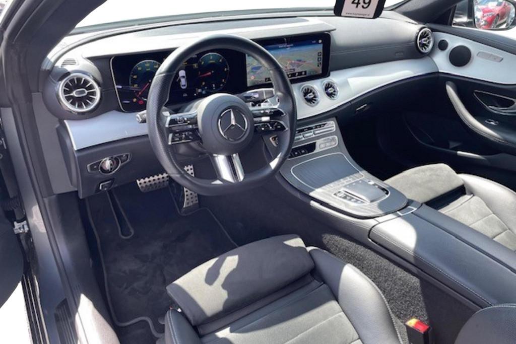 Mercedes-Benz E-Klasse Coupé E220 d AMG-Line EURO 6, Auto's, Mercedes-Benz, Automaat, 4 zetels, Zwart, 4 cilinders