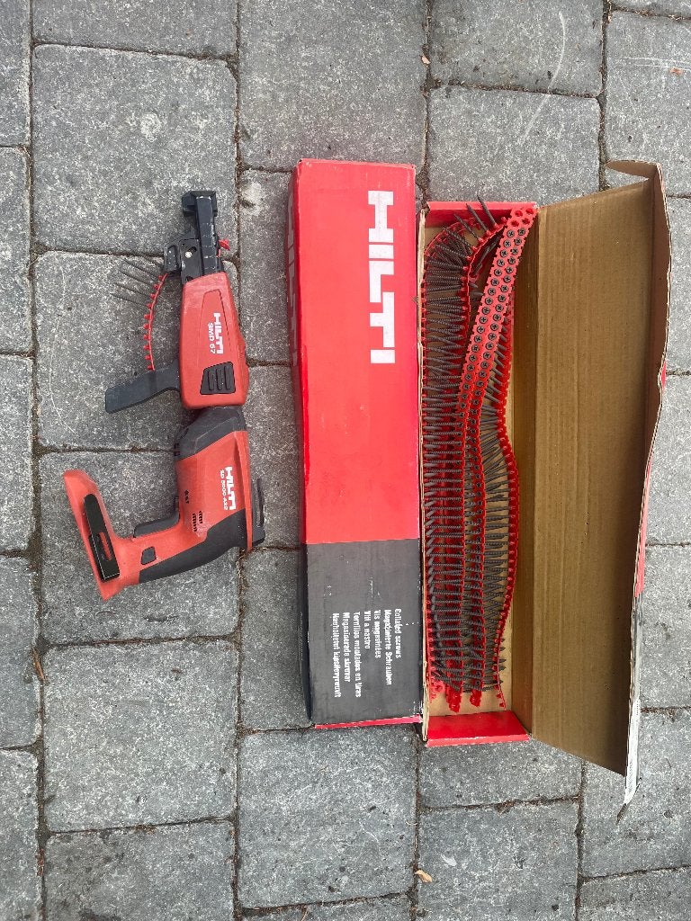 Lot Hilti SD5000-A22 + SMD57 + batterie + chargeur + vis, Bricolage & Construction, Enlèvement, Comme neuf, Moins de 700 watts