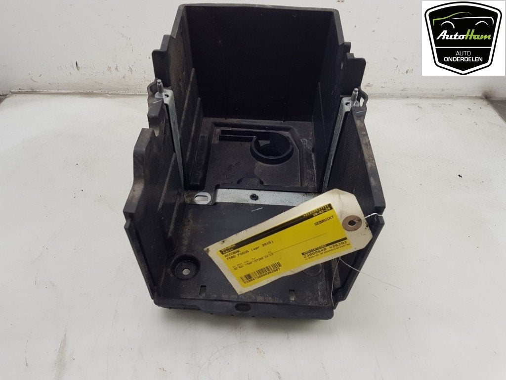 ACCUBAK Ford Focus 3 Wagon (01-2010/02-2020), Gebruikt, Ford