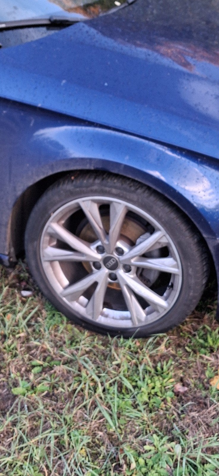 Je recherche une roue Audi comme celle-ci, Enlèvement, Audi