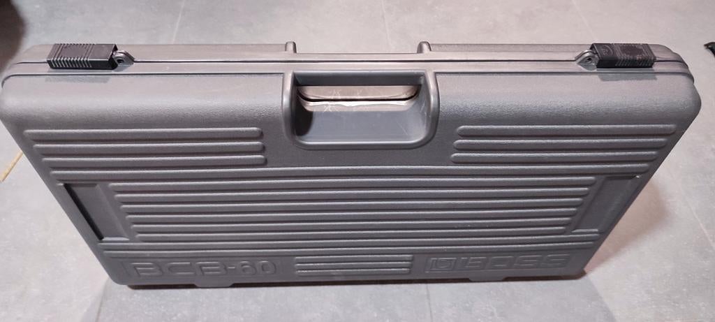 Boss BCB-60 pedalboard, Muziek en Instrumenten, Ophalen of Verzenden