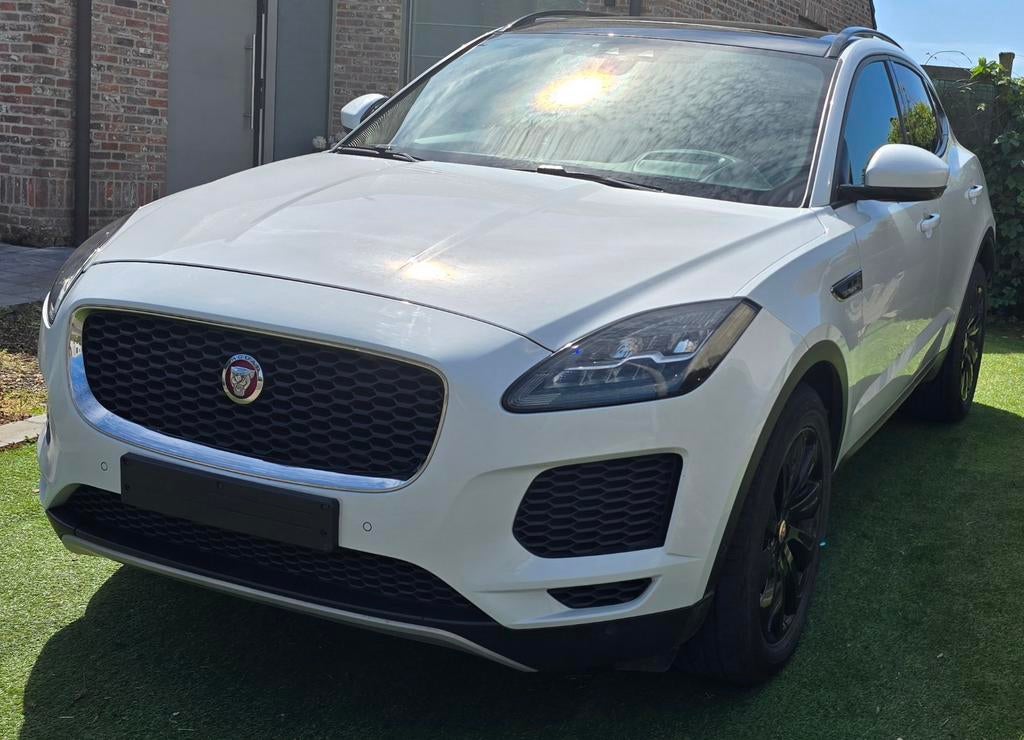Bouwjaar 2019 E-Pace 2.0 Diesel d180. BTW in, Auto's, Automaat, 1998 cc, Monovolume, 4 cilinders