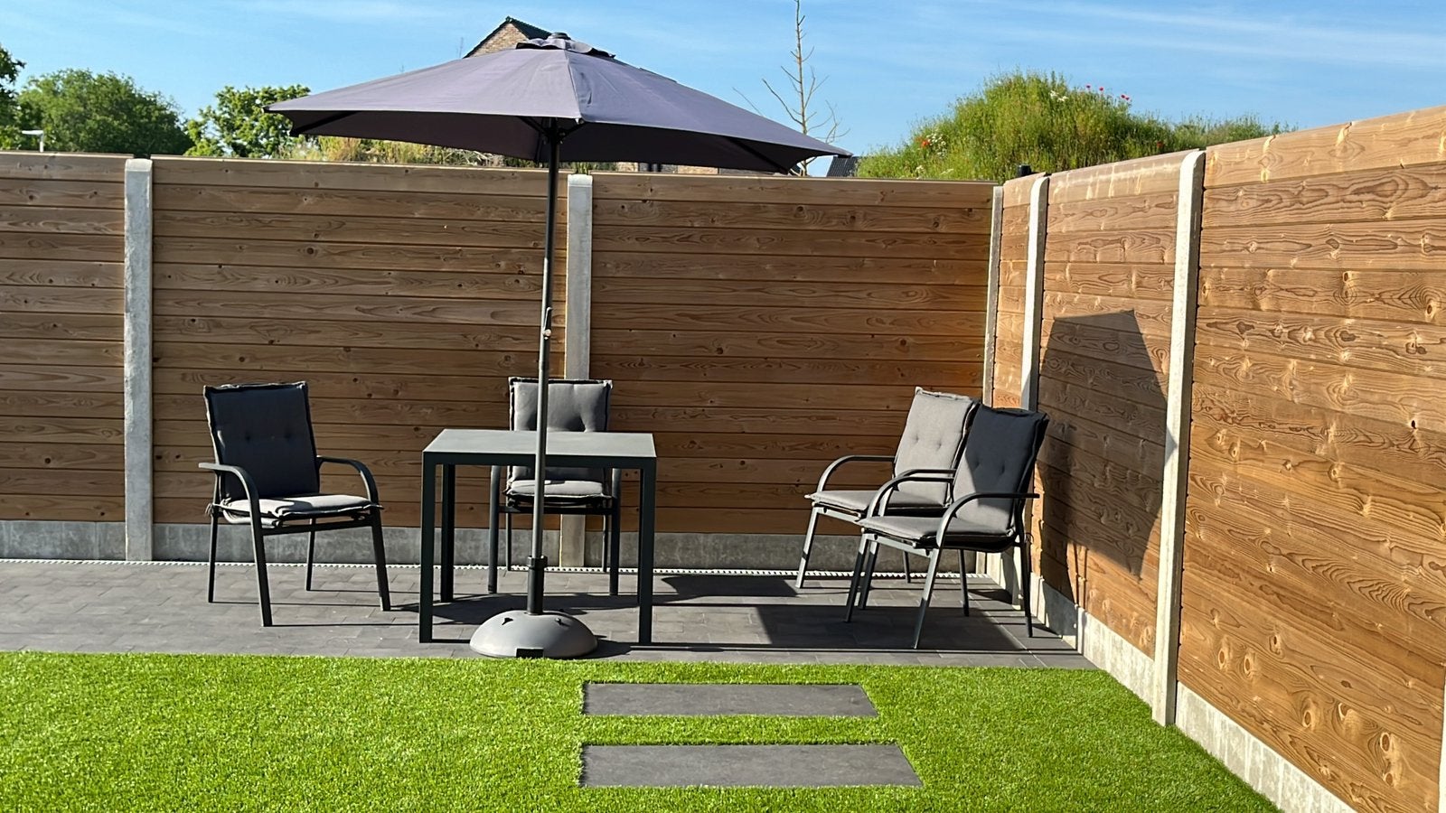 Complete 4-persoons tuinset met parasol, Table à dinner, Salons de jardin, Aluminium, Comme neuf