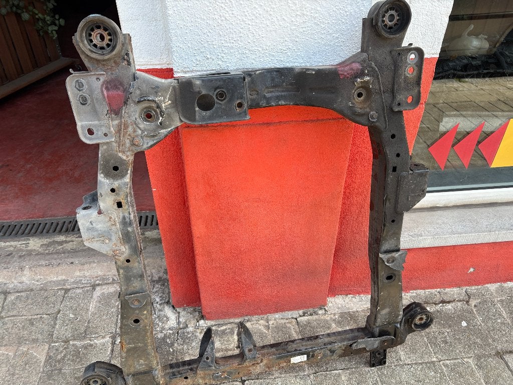 BERCEAU AVANT OPEL ZAFIRA C, RUE BRIGADE PIRON 307, Enlèvement, Utilisé, Garage_bila@yahoo.fr