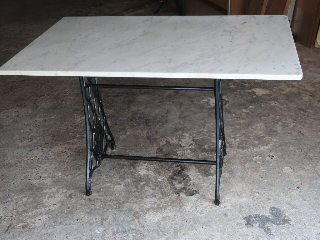 table, Huis en Inrichting, Tafels | Eettafels, Ophalen, Overige materialen, Gebruikt, 100 tot 150 cm